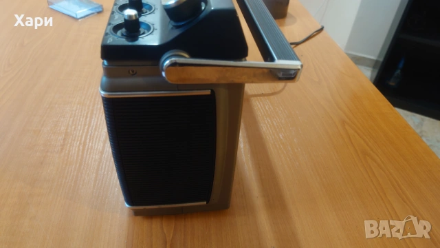 Радиокасетофон AIWA TPR-940, снимка 5 - Радиокасетофони, транзистори - 54663645