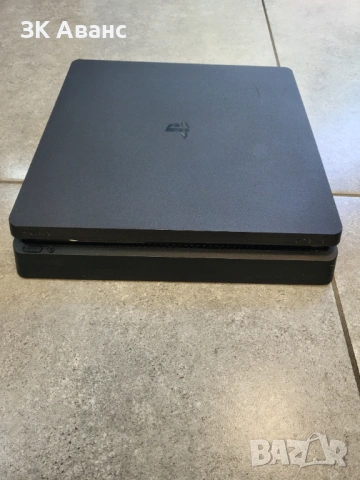 конзола PS4 Slim 500GB, снимка 3 - PlayStation конзоли - 54686357