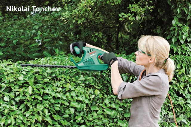 Храсторез „BOSCH” Electric Hedge Cutter mod. 45-16, снимка 3 - Градинска техника - 54664611