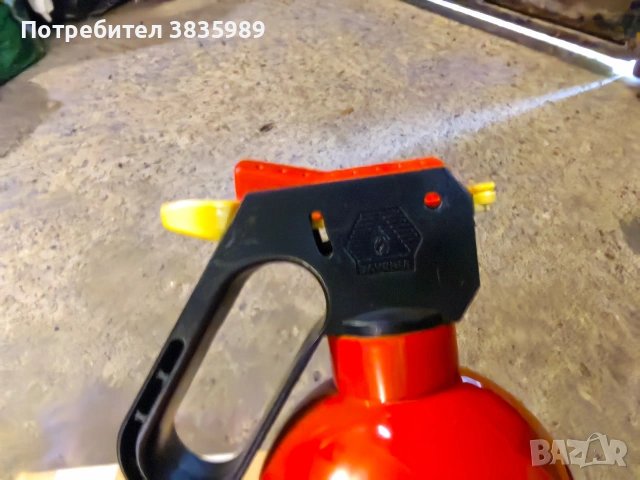 Продавам пожарогасител Bavaria Tigra 2, снимка 8 - Аксесоари и консумативи - 53265725