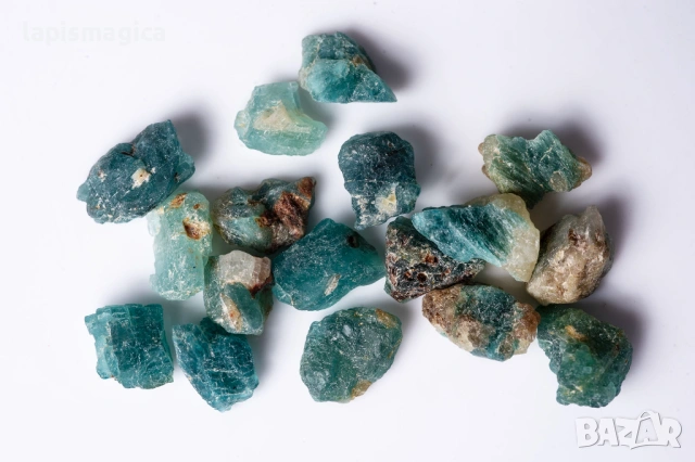 Лот естествени кристали грандидиерит 41.6ct