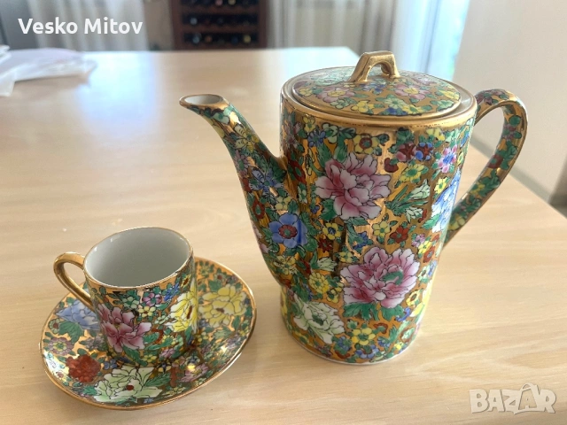Изящен порцеланов винтидж сервиз за кафе/чай “Millesfleurs”, снимка 2 - Колекции - 54720120
