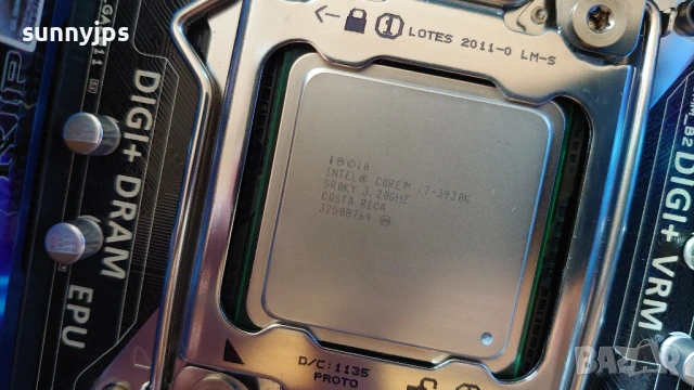 ASUS P9X79 Pro LGA2011 + Core i7-3930K + 32GB DDR3, снимка 4 - Дънни платки - 54357537