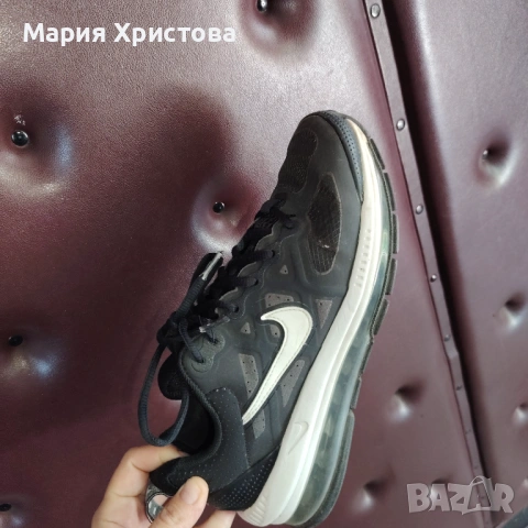 Дамски маратонки Nike , снимка 3 - Маратонки - 54572378