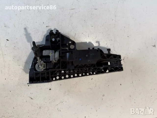 Външна дръжка на предна дясна врата, черна за Audi A4 B8 1.8 TFSI (2008) , снимка 3 - Части - 55592932
