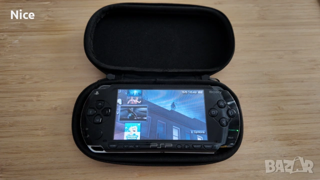 PSP + 64GB карта с игри + нова батерия + зарядно + калъф , снимка 17 - PlayStation конзоли - 54428638