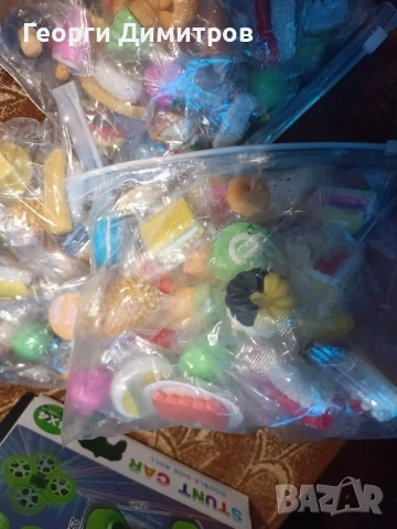 Гумички различни фигурки