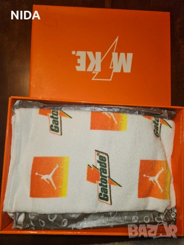 Маратонки Nike Air Jordan 1 Retro Hi “Gatorade” - 45 EU / 10 UK - Нови - Уникат!, снимка 8 - Маратонки - 54804740