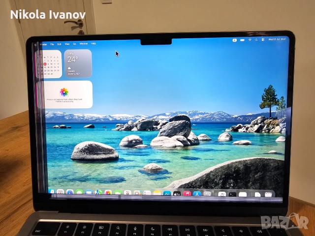 MacBook Air 13.6" M2 (2022) | 8GB | 256GB SSD | Space Gray | + кутия | БЕЗ зарядно|Проблемен екран , снимка 2 - Лаптопи за работа - 55212167