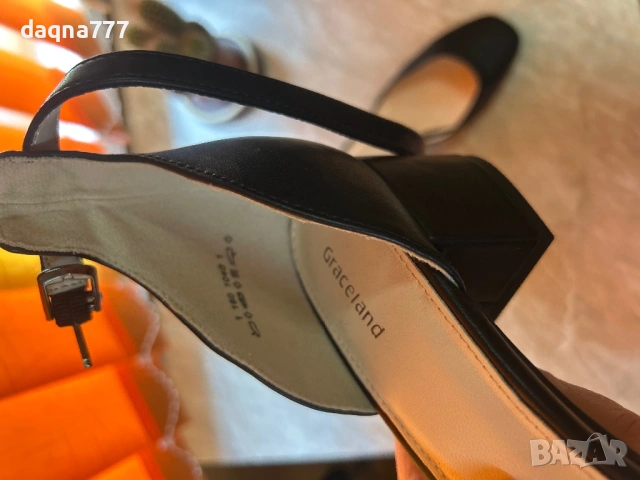 Дамски обувки 42 номер Германия, снимка 13 - Маратонки - 54351208