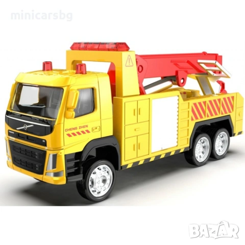 Метален камион Volvo FM пътна помощ 1:72