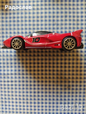 количка Burago  Ferrari, снимка 2 - Коли, камиони, мотори, писти - 54356224