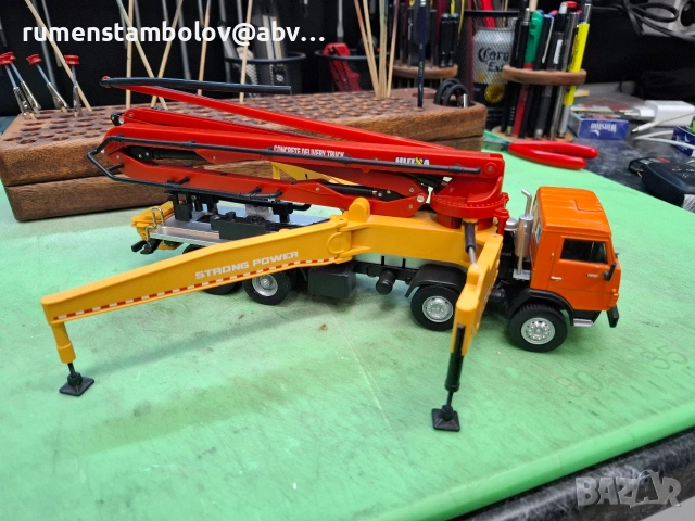 КамАЗ бетон помпа - конверсия, 1:43, снимка 4 - Колекции - 54120202