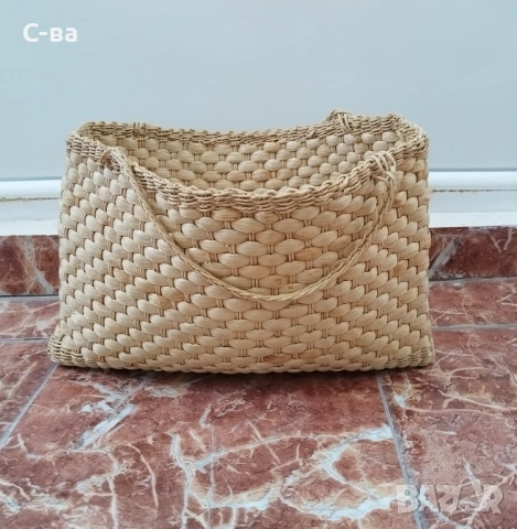 Кошница, плетена, от 80-те години 