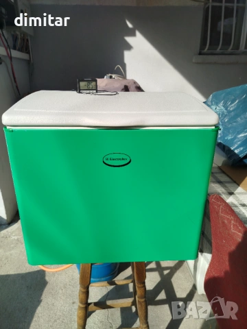 Хладилник ELECTROLUX - 12/220 V-gas, снимка 11 - Хладилни чанти - 54143932