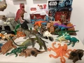Голям лот играчки динозаври Mattel, Бен Тен, Междузвездни войни, Star Wars диорама за влакче , снимка 4