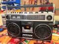 Ретро касетофон Toshiba BomBeat14 , снимка 1