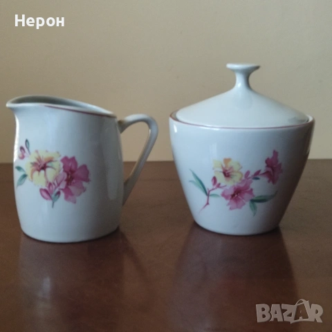 Порцеланова захарница