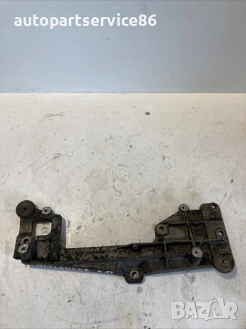 Конзола стойка за Mitsubishi Outlander 2.0 Di-D (2009) 03G131159