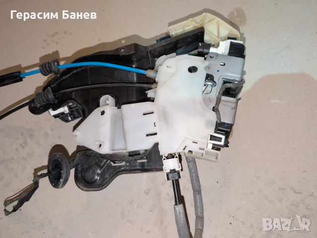 А2047502134 брава задна врата лява/дясна OEM MERCEDES W212 E 350 CDI 4MATIC OM642 2011, снимка 2 - Части - 55602435