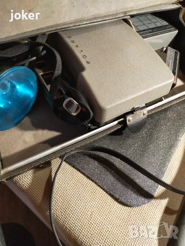 Polaroid фотоапарат , снимка 7 - Антикварни и старинни предмети - 54011710