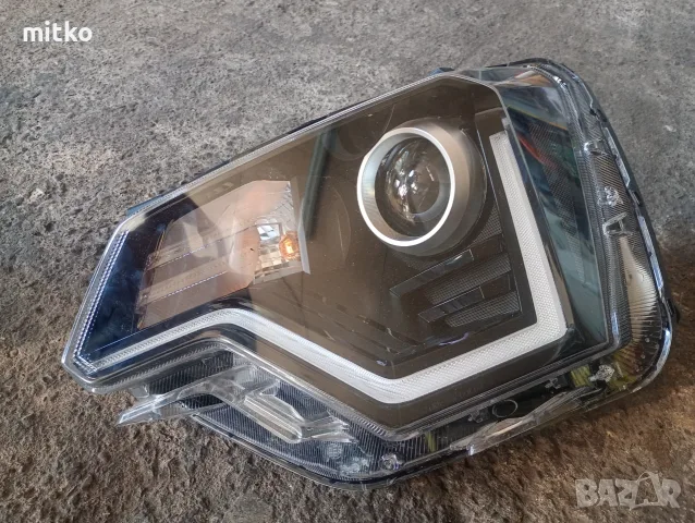 Kia niro ляв фар, снимка 2 - Части - 55434831