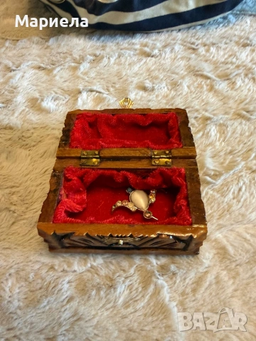 Стара,дървена кутийка,цена 6 евро., снимка 2 - Други - 54930823