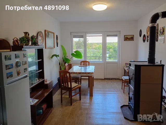 Продава се етаж от къща, снимка 3 - Къщи - 55449655