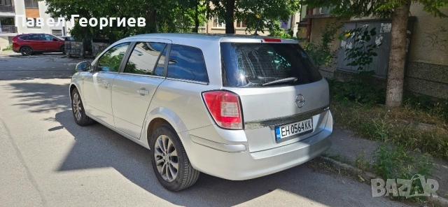 Opel Astra H, снимка 4 - Автомобили и джипове - 54726120
