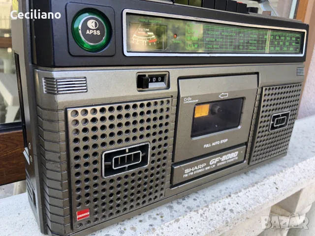 SHARP GF 8080H-оригинален ретро радиокасетофон от края на 70-те! , снимка 2 - Радиокасетофони, транзистори - 55665249