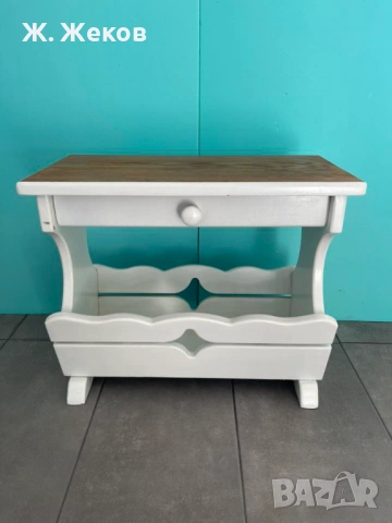 Стилна дървена масичка/поставка, снимка 2 - Маси - 54097946