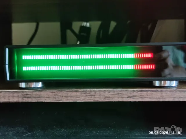 Стерео LED VU Meter със 160 диода [зелено/червено]
