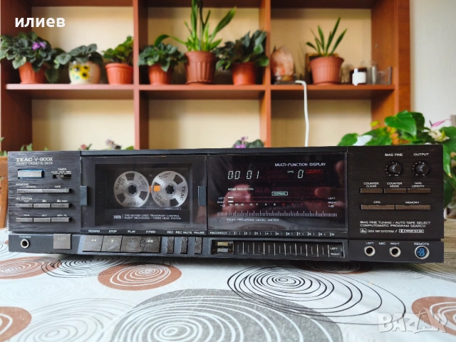 Триглав касетен дек Teac V-800X (Made in Japan), снимка 2 - Декове - 54868884