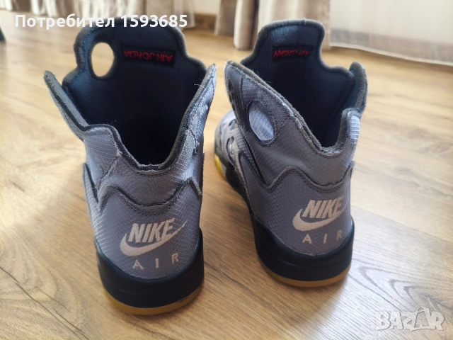 Nike Air Jordan 5 Off-White, номер 44., снимка 3 - Маратонки - 54041688