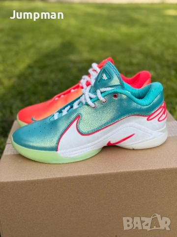 Nike LeBron XXII 22 XMAS, снимка 7 - Маратонки - 54159451