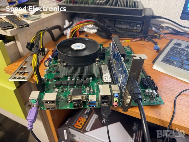 Asus Pro B660M-C D4 + i3-12100 