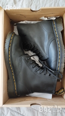 Чисто нови кожени кубинки Dr. Martens 37 номер, снимка 2 - Дамски боти - 54718325