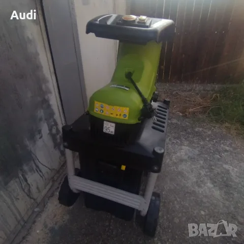 Клонотрошачка за клони, листа, храсти. Мощност 2500W Максимален диаметър на клони 40мм, снимка 7 - Градинска техника - 55479827