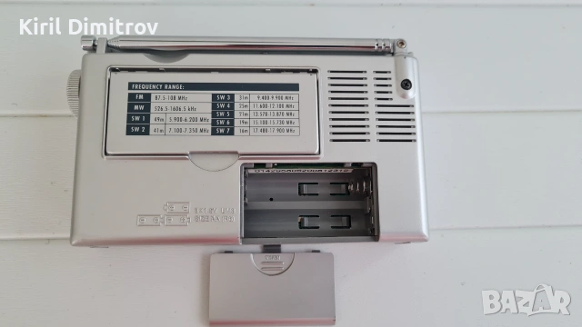 Grundig Yacht Boy 218, снимка 9 - Радиокасетофони, транзистори - 55135762