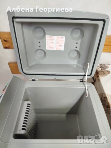 Хладилна чанта TROPICOOL CLASSIC - 12 V , снимка 13 - Хладилни чанти - 54058185