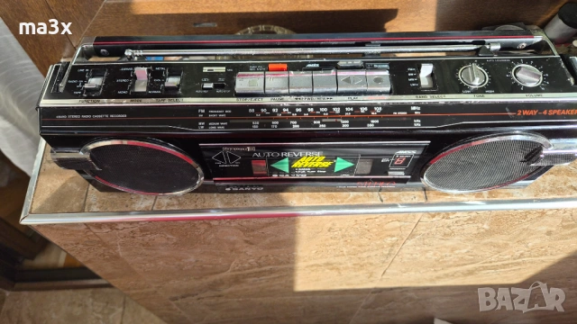  Радиокасетофон Sanyo M7870L , снимка 2 - Радиокасетофони, транзистори - 54526086