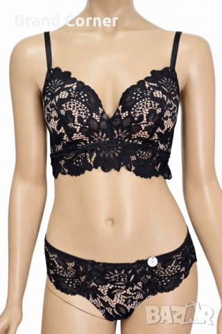 Hunkemöller комплект черно дантелено бельо – сутиен 75D и бикини S