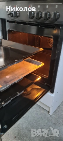 Свободностояща печка Siemens с керамични котлони , снимка 6 - Печки, фурни - 54010294