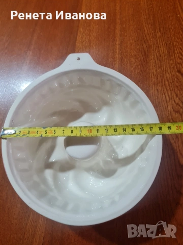 Прекрасна,  винтидж,  керамична форма за кекс , снимка 3 - Форми - 54349197