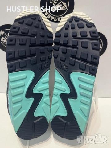 Маратонки NIKE AIR MAX 90. Номер 42, снимка 9 - Маратонки - 55254385