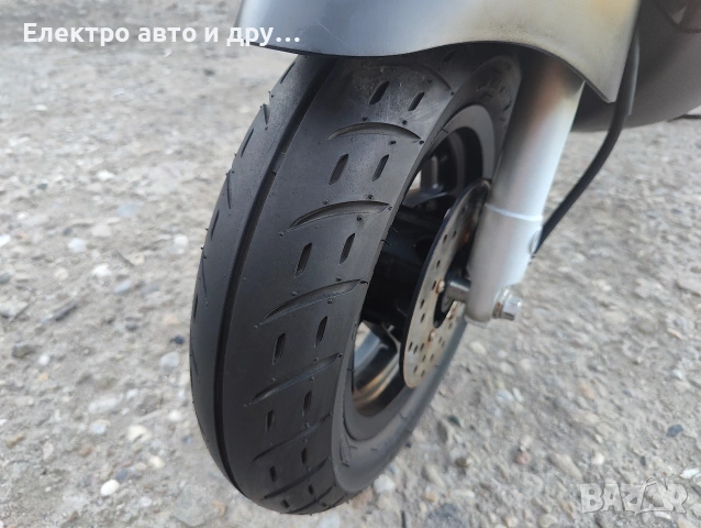 Piaggio Zip 50 (49 куб.см) 2023г. 275км., снимка 12 - Мотоциклети и мототехника - 55119523