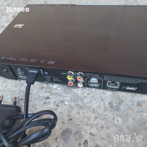 Sony BDP-S490, снимка 5 - Плейъри, домашно кино, прожектори - 54865731