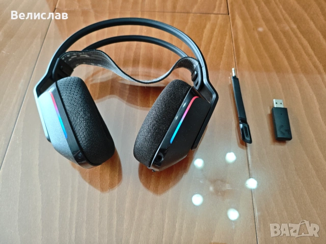 Безжични геймърски слушалки Logitech g733