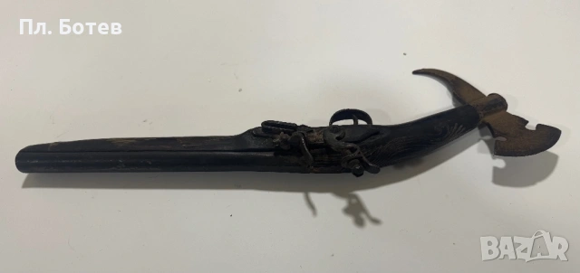 Стар кремъчен пистолет/брадва, снимка 7 - Антикварни и старинни предмети - 53952887