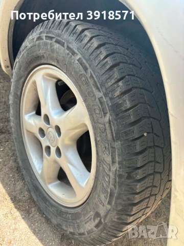 Продавам Toyota RAV4 2.0 D4D на части, снимка 4 - Автомобили и джипове - 54573415